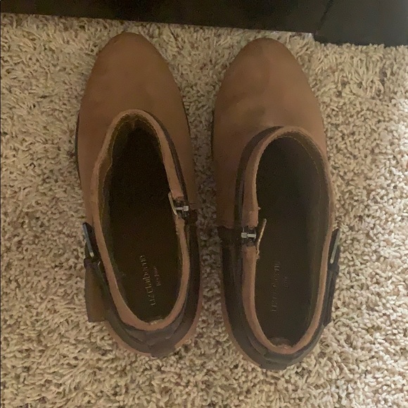 Booties - Picture 4 of 5